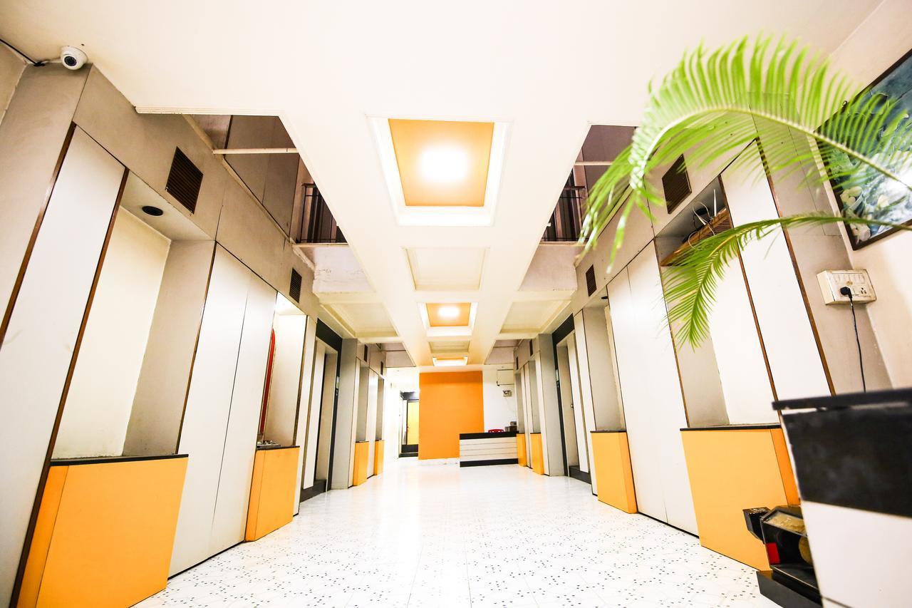 Hotel Sangam Karād 외부 사진